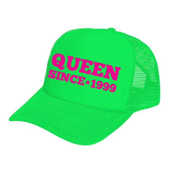 Gorra Neón Personalizada con Frase Queen Since 1999 - Bodagorra Monterrey